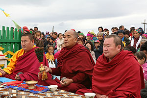 Тувинский монах Буян Лама и председатель Общества друзей Тибета Республики Тыва приняли участие в прямом эфире канала «Новый век»