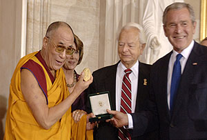 Обращение Его Святейшества Далай-ламы по случаю вручения Золотой медали Конгресса США