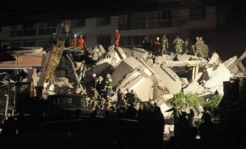 Количество погибших от землетрясения в Китае превысило 8,5 тысяч человек