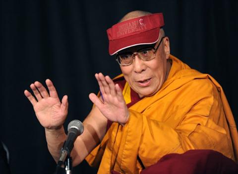 Далай-лама вновь призвал проявлять милосердие к курам и цыплятам