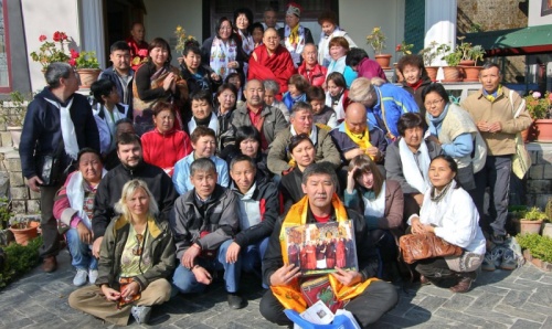 Российские буддисты получили наставления от Линга Ринпоче, нового воплощения старшего учителя Далай-ламы