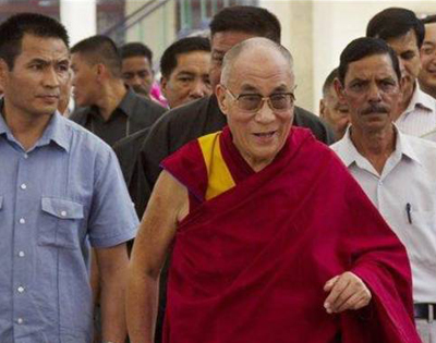 Далай-лама отказался принять церемониальные полномочия главы государства