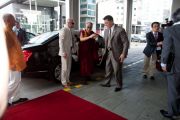 Фото. В Эстонии на встречу с Далай-ламой пришло 400 человек