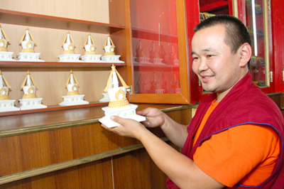 В Улан-Удэ можно стать владельцем собственной буддийской ступы