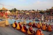 В центральном хуруле Калмыкии прошла церемония подношения света Великому Будде