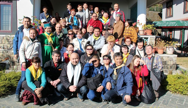 В Дхарамсале началась регистрация участников Учений Его Святейшества Далай-ламы для буддистов России