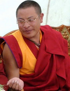 Амдо: тысячи тибетцев приняли участие в церемонии кремации тулку, совершившего самосожжение 8 января