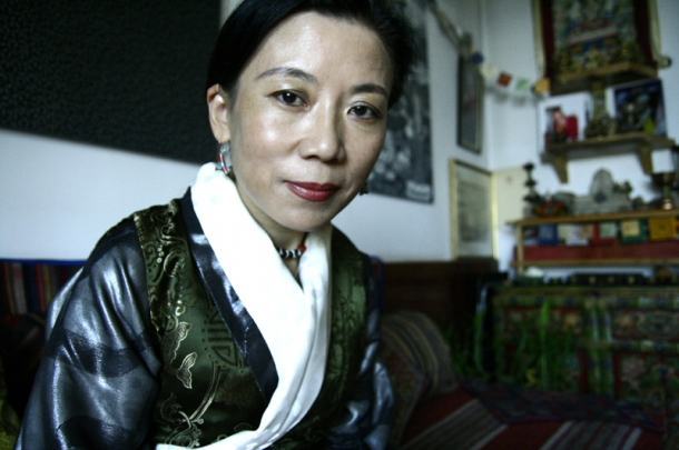 Тибетская поэтесса и активистка Церинг Осер лишена возможности получить нидерландскую награду