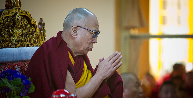 Далай-лама возглавил молебен, посвященный главе буддистов Монголии Богдо-гэгэну IX