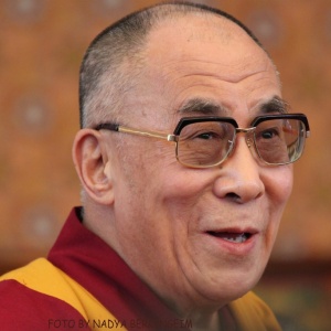В Центре "Белые облака" начитают 1 000 000 ОМ МАНИ ПАДМЕ ХУМ к 77-летию Его Святейшества Далай-ламы