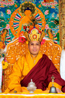 Хунгкар Дордже Ринпоче проведет в Подмосковье лекцию "Шесть основополагающих добродетелей буддиста"