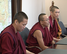 Буддийские ламы, обучающиеся в Индии, поставили цель вернуться в Туву с докторским званием геше