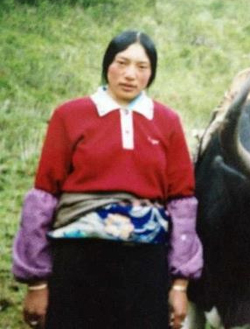 В тибетском округе Нгаба совершила протестное самосожжение 33-летняя женщина