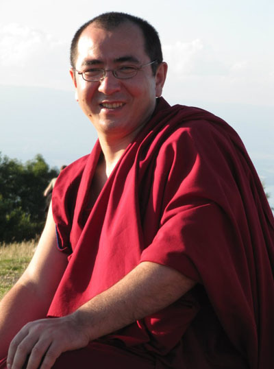 Лама Тенгон прочитает в Москве курс лекций «Буддизм от А до Б»