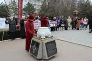 В Калмыкии провели молебен по случаю 54-й годовщины народного  восстания  в Тибете