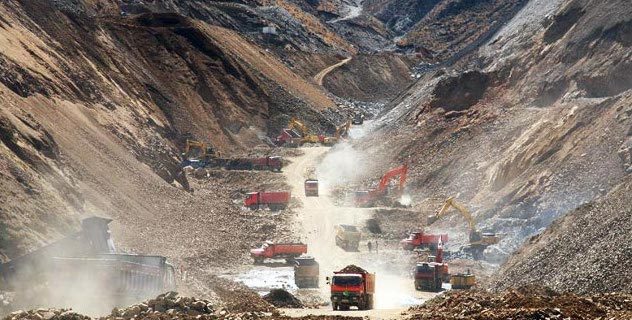 ЦТА: сход оползня в горнодобыввющей зоне в ущелье Гьяма может быть техногенной катастрофой 