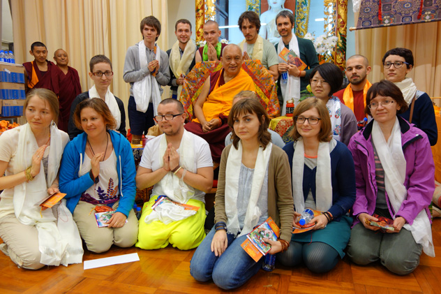 Буддисты из России приняли участие в учениях ламы Сопы в Гонконге