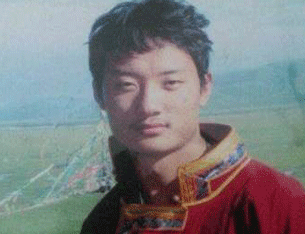 Молодой тибетский поэт более года содержится в изоляторе Чэнду за распространение лекций Далай-ламы