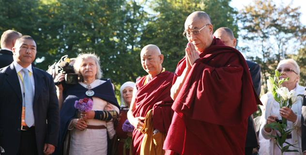 Его Святейшество Далай-лама дарует  учения в Латвии