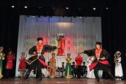 Фото. В Элисте состоялся концерт тибетских и калмыцких артистов, посвященный 80-летию Далай-ламы