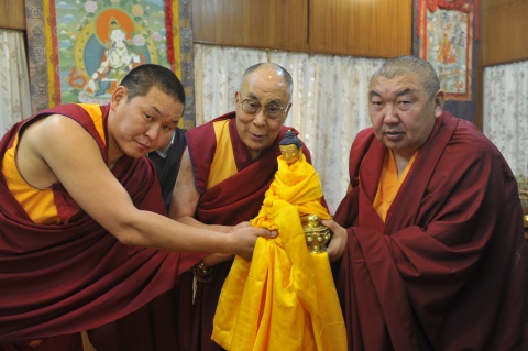 Далай-лама XIV принял в своей резиденции делегацию Буддийской традиционной Сангхи России