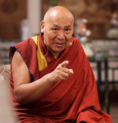 Геше Лхакдор проведет в Москве семинар «Что такое природа Будды?» на основе «Уттаратантры»