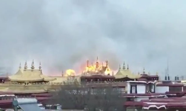 Храм Джокханг в Лхасе не пострадал при пожаре