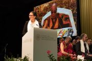 Президент Тибетского института в Риконе доктор Карма Долма Лобсанг выступает с обращением во время церемонии празднования 50-летия института. Винтертур, Швейцария. 22 сентября 2018 г. Фото: Мануэль Бауэр.