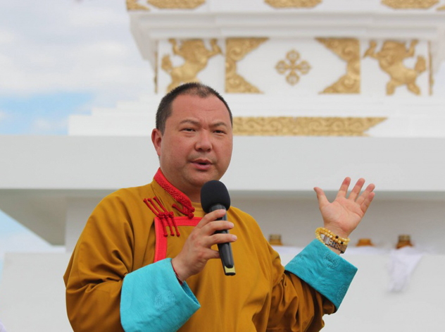 Верховный лама Калмыкии высказался по поводу требования музея Востока убрать буддийскую святыню с территории усадьбы Лопухиных