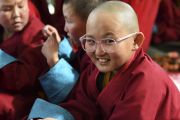 Юные монахи среди более чем 1000 тайваньских буддистов, собравшихся в главном тибетском храме на учения Его Святейшества Далай-ламы. Дхарамсала, Индия. 3 октября 2018 г. Фото: Тензин Пхенде/Департамент информации и международных отношений ЦТА.