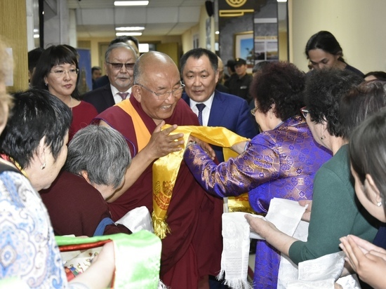 В Туве откроются центры по переводу священных текстов буддизма
