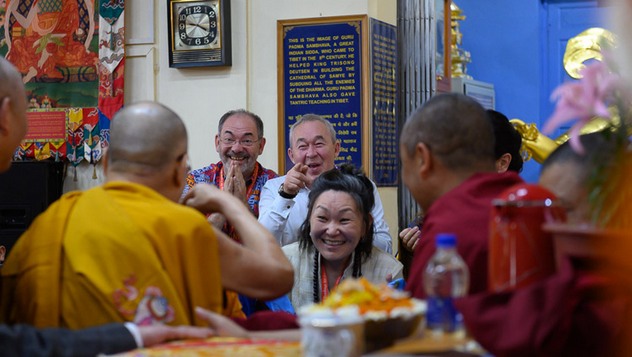 В заключительный день учений для буддистов России Далай-лама провел церемонию зарождения бодхичитты