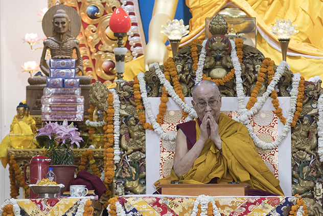 В крупнейший монастырь Забайкалья доставили подаренную Далай-ламой статую Будды