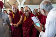 Его Святейшество Далай-лама покидает зал по завершении встречи, организованной в отеле Тадж. Нью-Дели, Индия. 21 сентября 2019 г. Фото: Тензин Чойджор (офис ЕСДЛ).