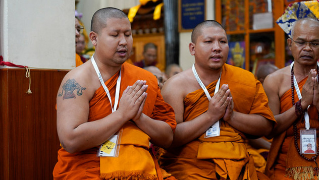 Далай-лама начал даровать учения по «Драгоценному ожерелью срединного пути» Нагарджуны