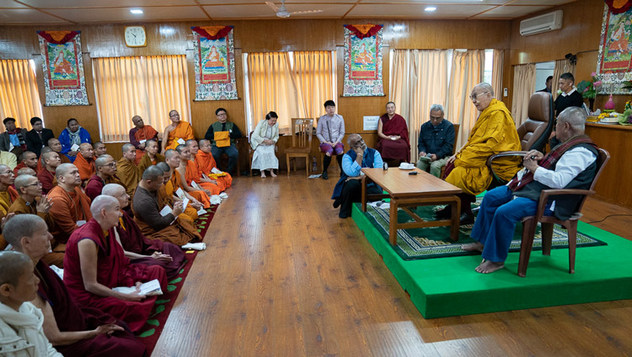 Далай-лама встретился с членами международной ассоциации «Буддисты с активной гражданской позицией»