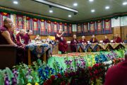 Его Святейшество Далай-лама выступает с обращением во время заключительного дня 14-й конференции школ тибетского буддизма и традиции бон. Дхарамсала, штат Химачал-Прадеш, Индия. 29 ноября 2019 г. Фото: Тензин Чойджор (офис ЕСДЛ).