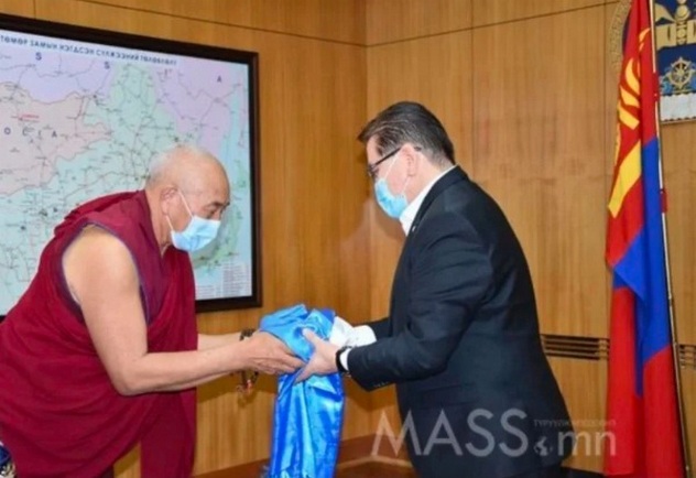 Тибетские сообщества Монголии и России направили пожертвования на борьбу с Covid-19