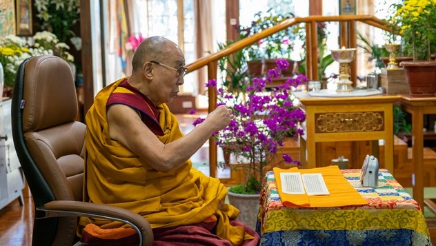 О втором дне учений Далай-ламы по «Бодхичитта-виваране»