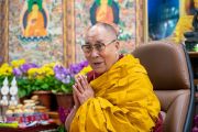 Его Святейшество Далай-лама во время заключительного дня учений для буддистов Монголии. Дхарамсала, штат Химачал-Прадеш, Индия. 13 марта 2021 г. Фото: дост. Тензин Джампхел.