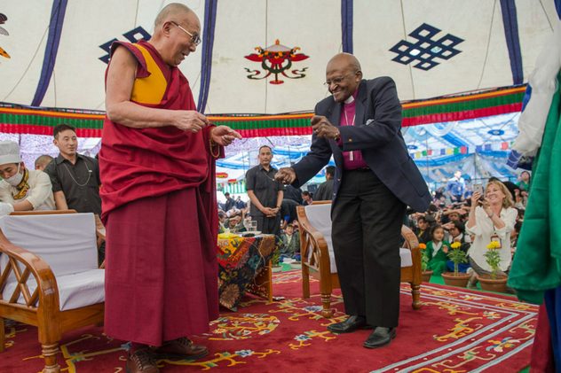 В рамках Учений Далай-ламы для буддистов России состоится эксклюзивный показ документального фильма «Миссия – радость. Найти счастье в тяжелые времена»