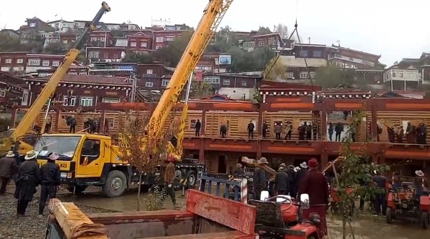 Тибетцам в округе Карцзе пришлось снести школу при монастыре Драгго 