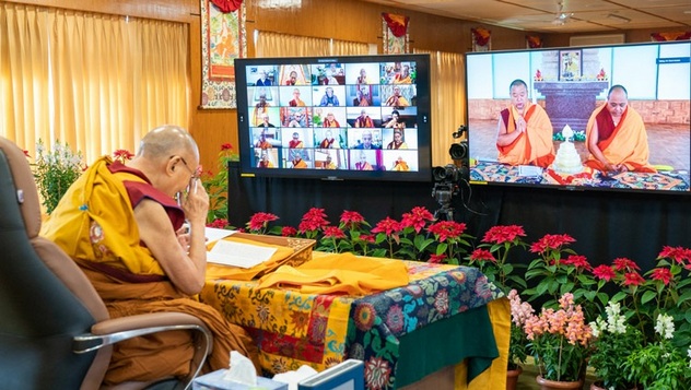 Далай-лама даровал учение в годовщину паринирваны Чже Цонкапы