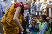 Прямая трансляция. Его Святейшество Далай-лама. Посвящение Тысячерукого Авалокитешвары и учения по «Восхвалению взаимозависимого происхождения»