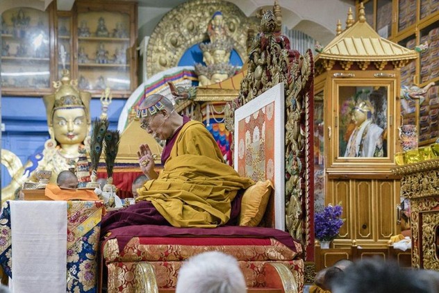 Начало месяца Сака Дава ознаменуют учения Его Святейшества и посвящение Авалокитешвары. Детали подготовительных мероприятий в Дхарамсале