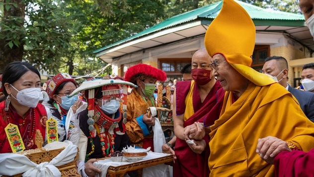 В Дхарамсале состоялся молебен о долгой жизни Его Святейшества Далай-ламы