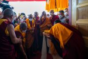 Его Святейшество Далай-лама освящает библиотеку Шераб Кьецал-линг в монастыре Тикси, в Ле, Ладак, Индия. 25 июля 2022 год. Фото: Тензин Чойджор