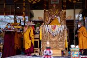 Его Святейшество Далай-лама дарует посвящение Авалокитешвары в заключительный день учений на площадке для учений Шевацель. Ле, Ладак, Индия. 30 июля 2022 года. Фото: Тензин Чойджор (офис ЕСДЛ).