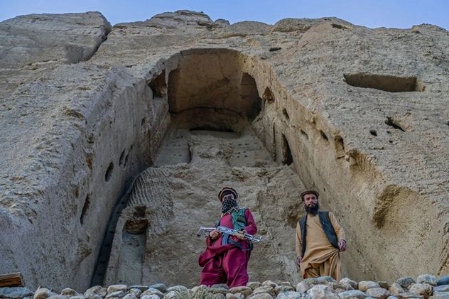 В Афганистане остановлено строительство вокруг статуй Будды