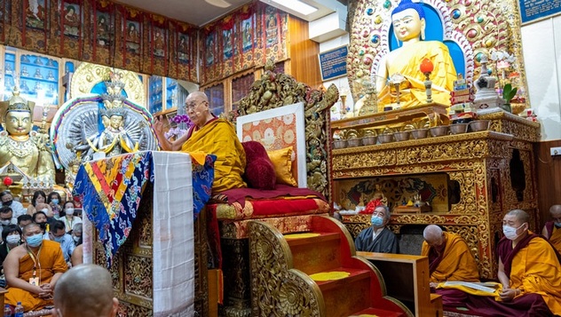 О первом дне учений Далай-ламы по «Введению в мадхьямаку»